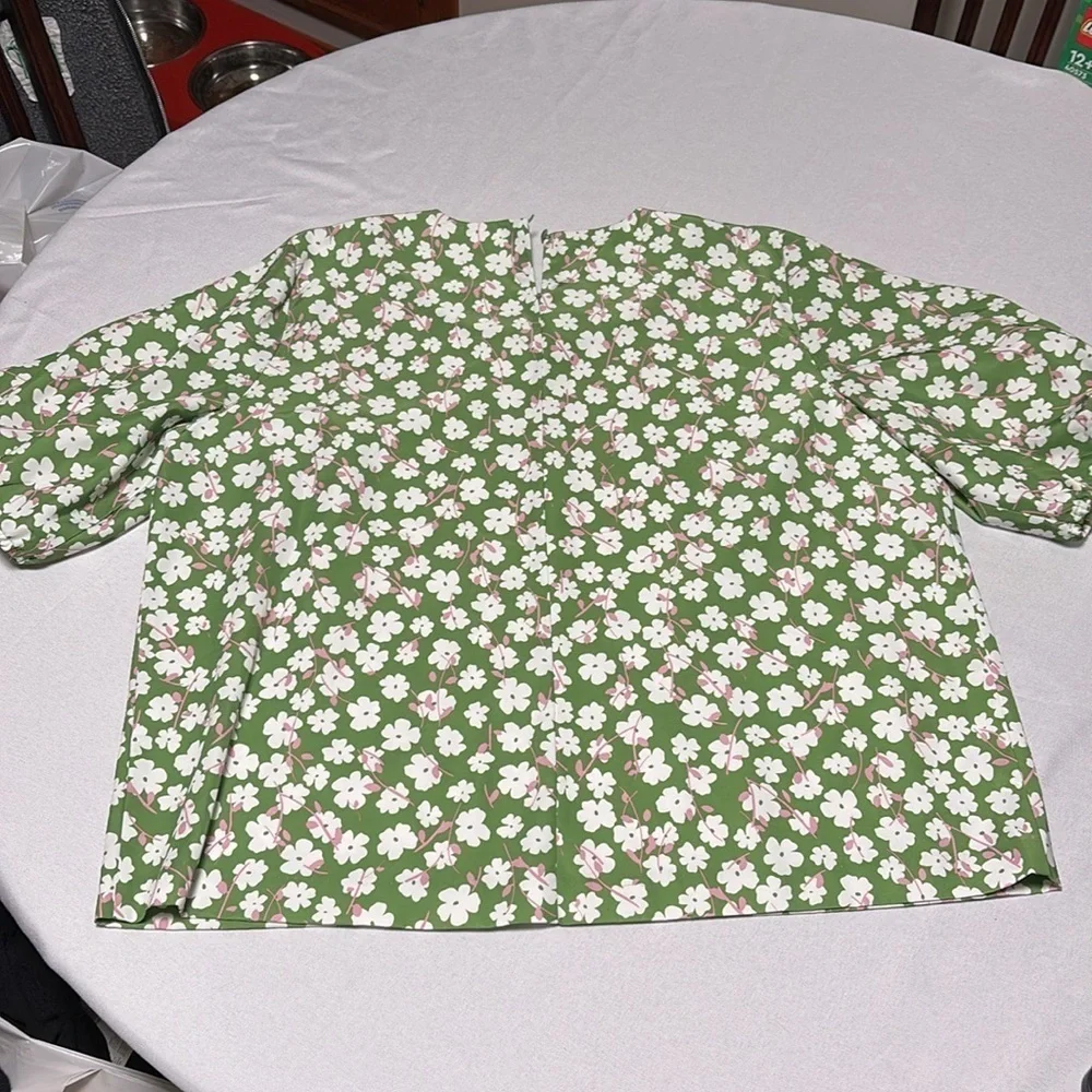 ALFANI Women’s Top, Excellent Condition. Size XL.